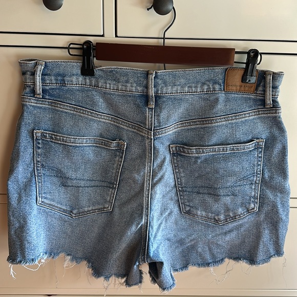 American Eagle Jeans - Picture 2 of 2